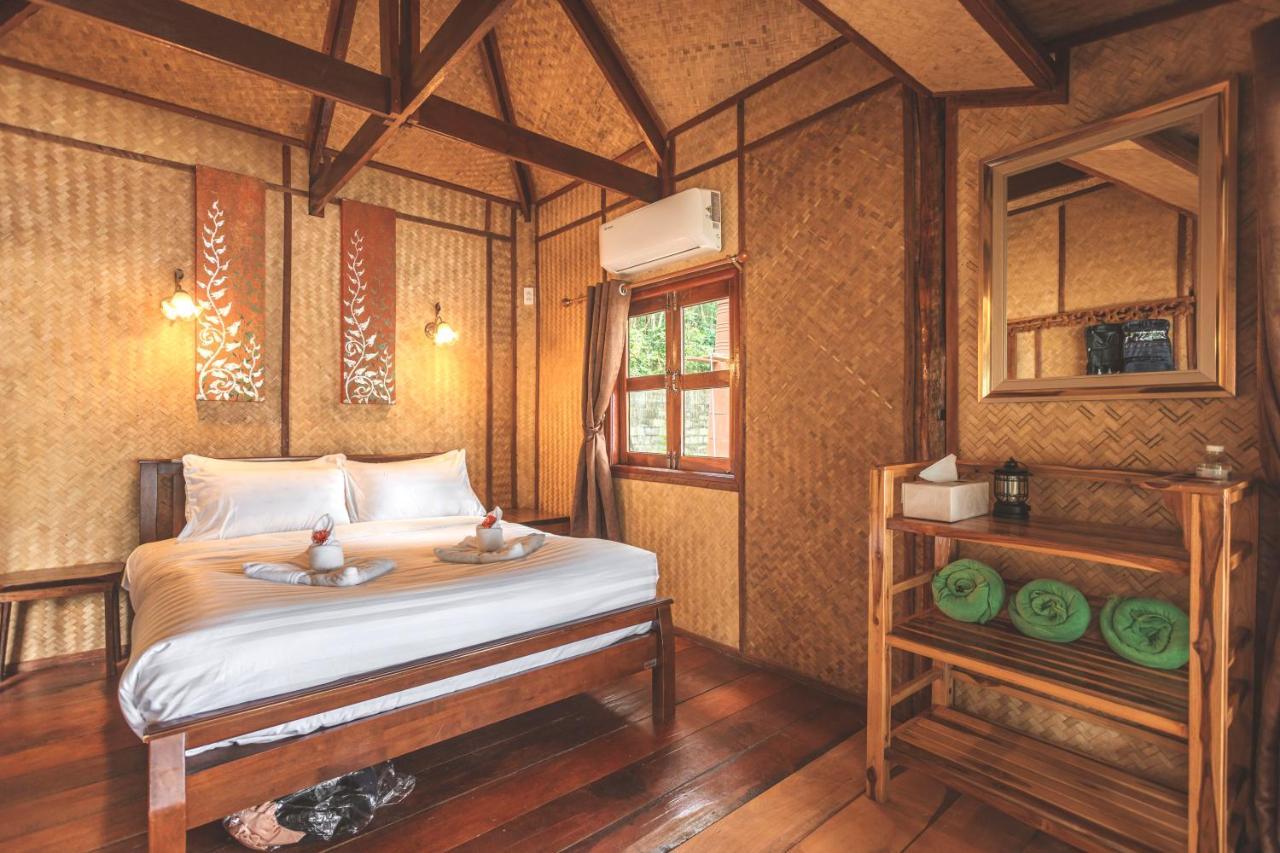 Banyan Bay Villas Koh Jum Pokoj fotografie