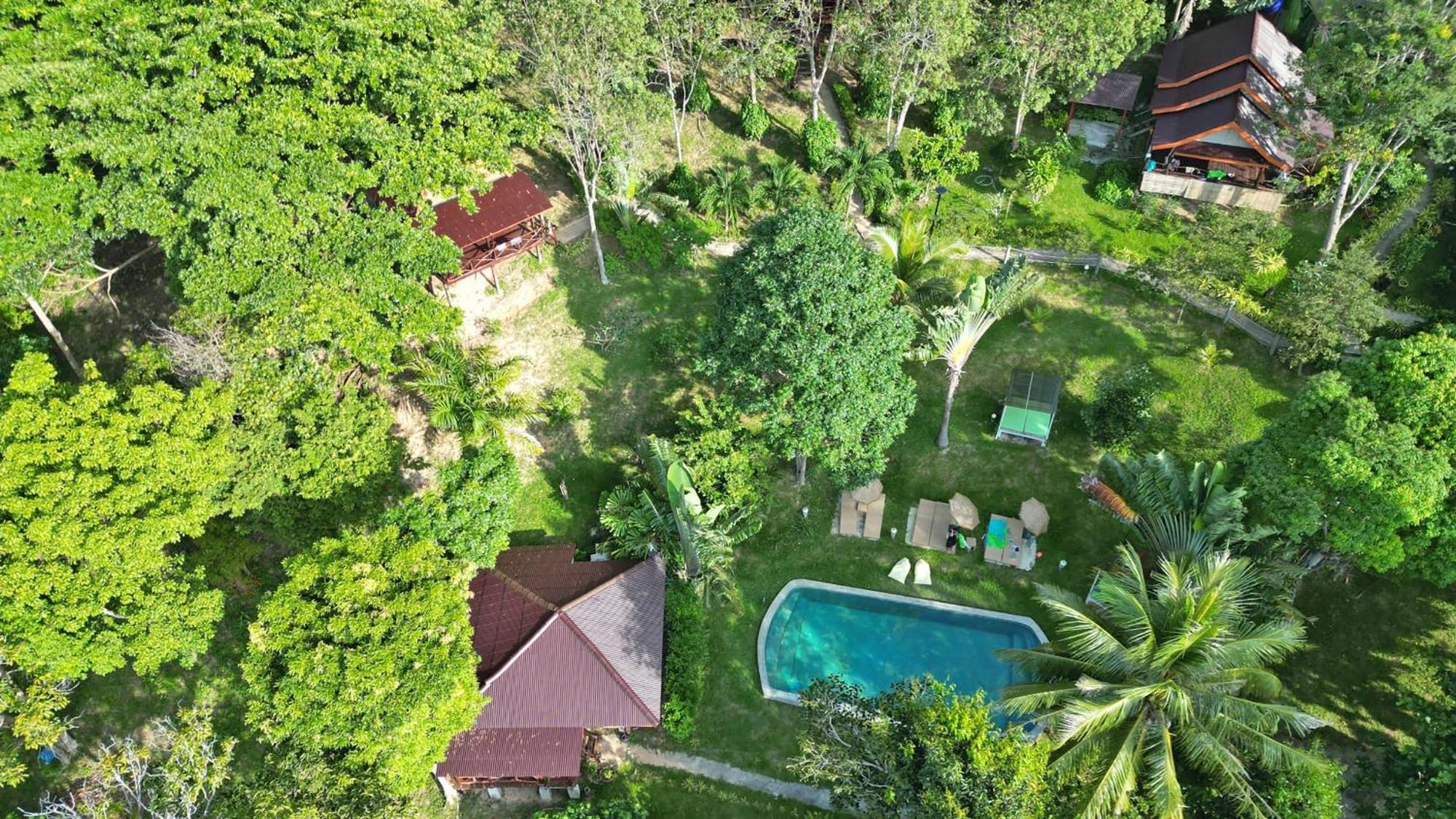 Banyan Bay Villas Koh Jum Exteriér fotografie